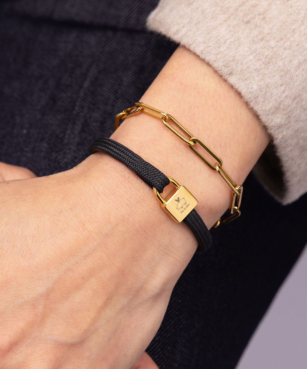 Louis vuitton pig bracelet top