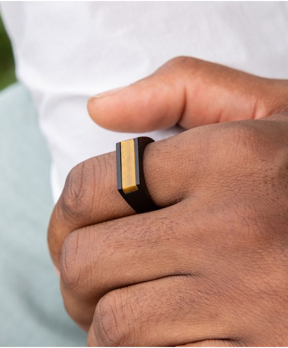 Signet Ring 7mm Tiger Eye | Black 69/22mm