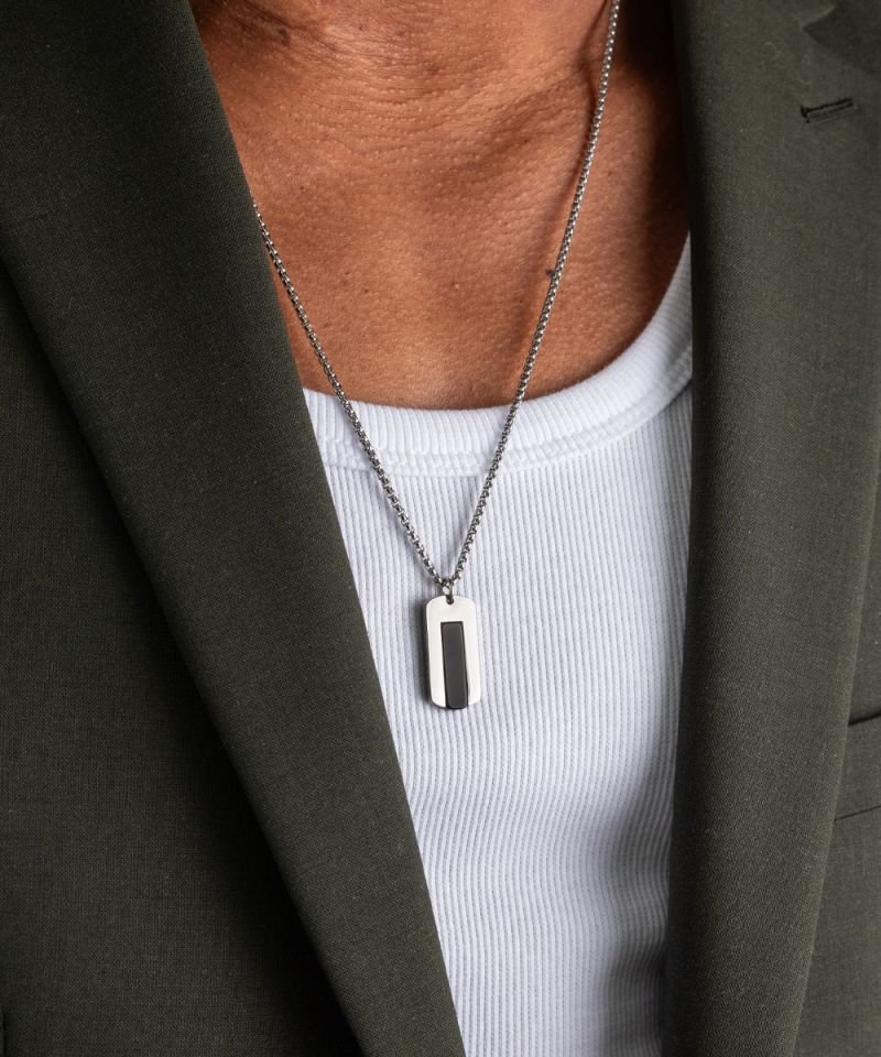 Dogtag necklace